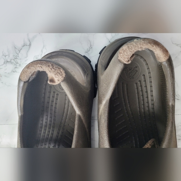 UNISEX Crocs Trailbreak Closed Toe Tan Rubber Sandals Size W10 / M8
LEAVING 5/1 - Picture 10 of 13